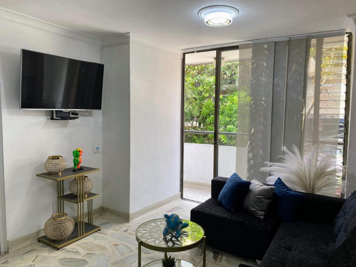 Apartamento Con Excelente Ubicacion Apartamento