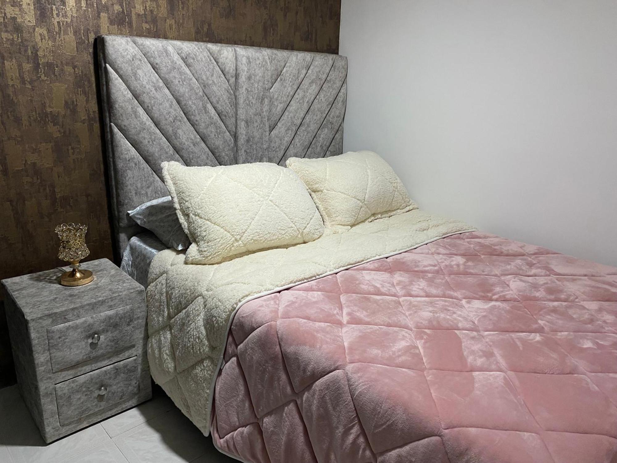 Apartamento Con Excelente Ubicacion Apartamento *